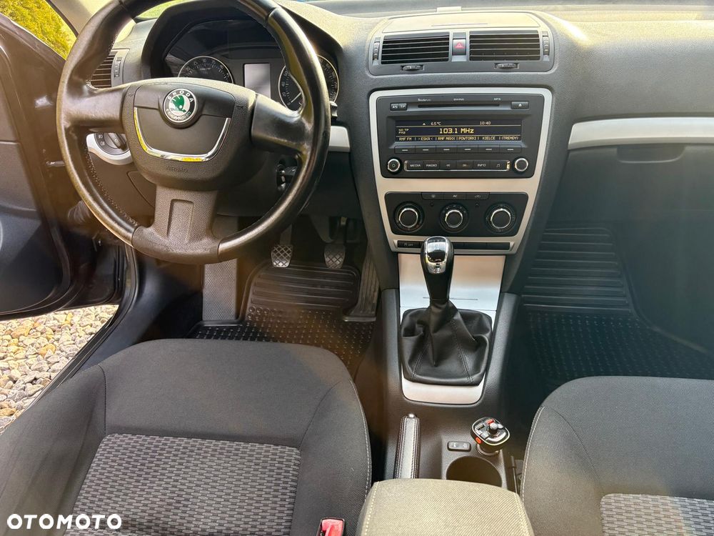 Skoda Octavia 1.9 TDI Ambiente - 9