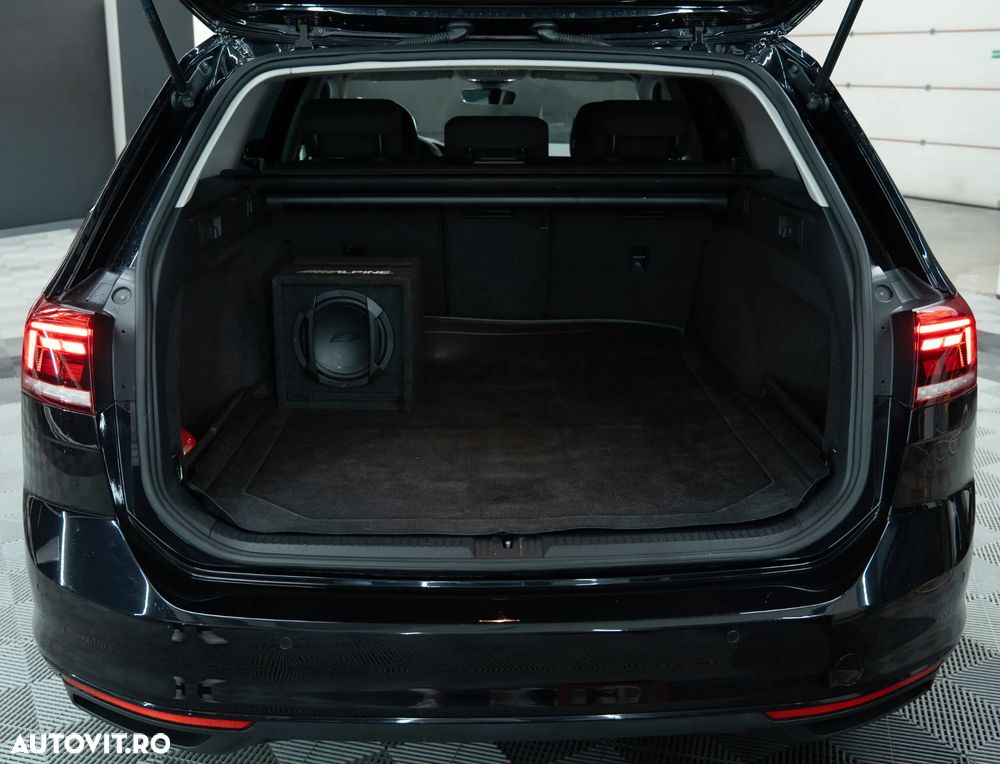 Volkswagen Passat - 10