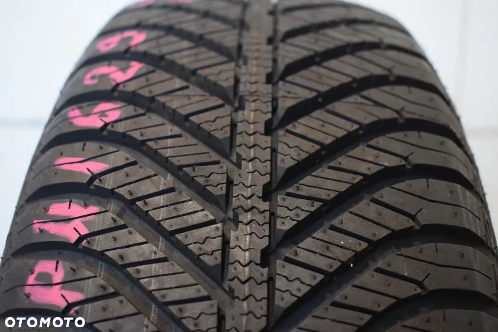 R15 195/60 Goodyear Vector 4seasons Wysyłka gratis! - 1