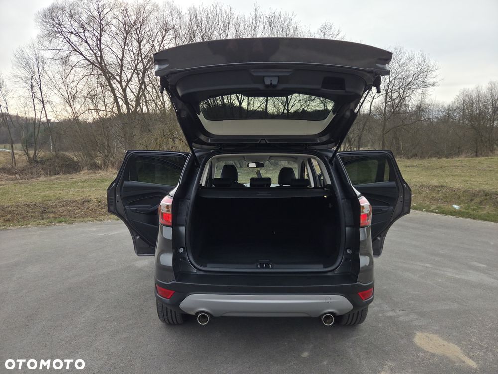 Ford Kuga 1.5 TDCi 2x4 Cool & Connect - 26