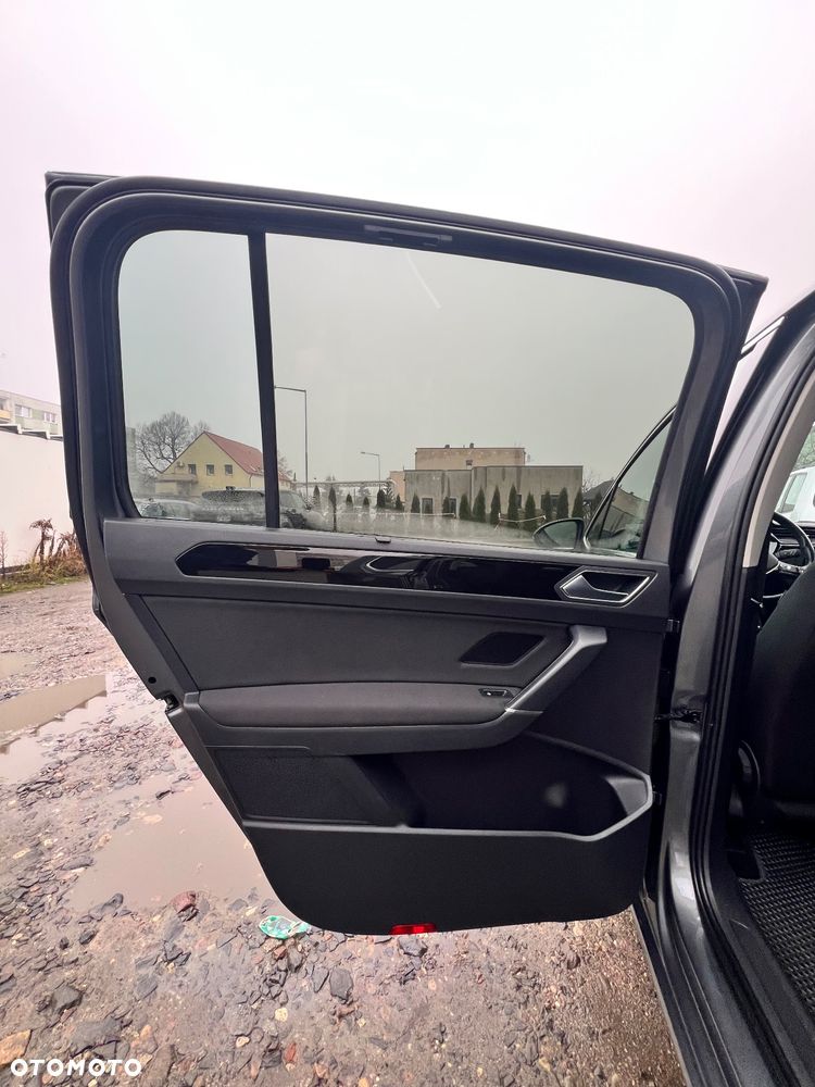 Volkswagen Touran 2.0 TDI BMT Highline DSG - 15