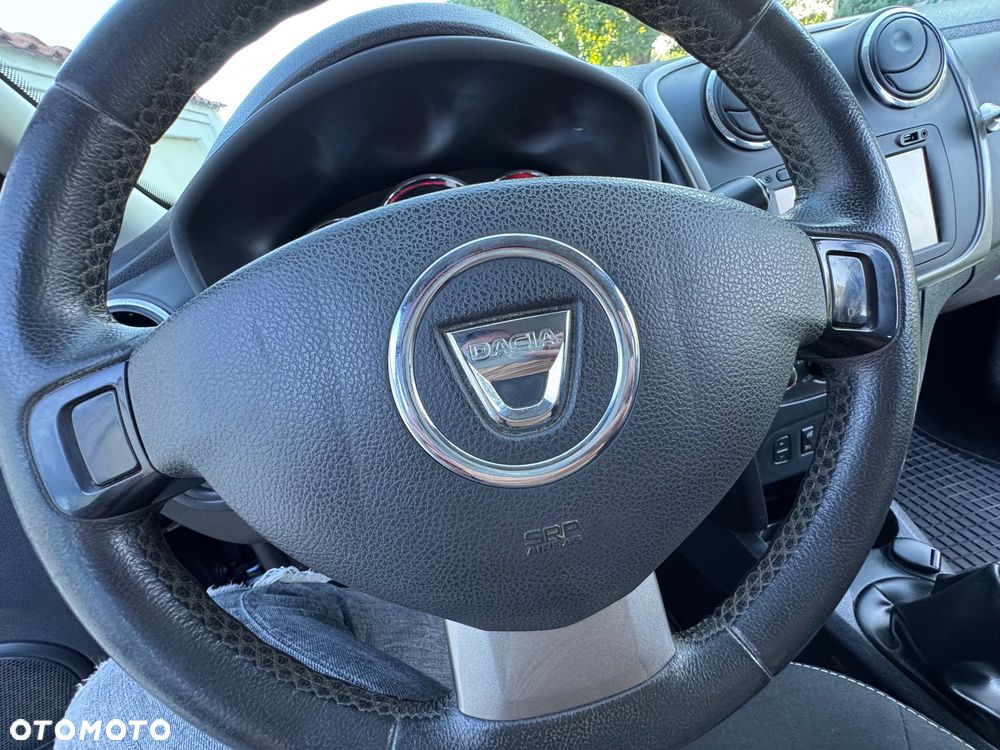 Dacia Sandero - 28