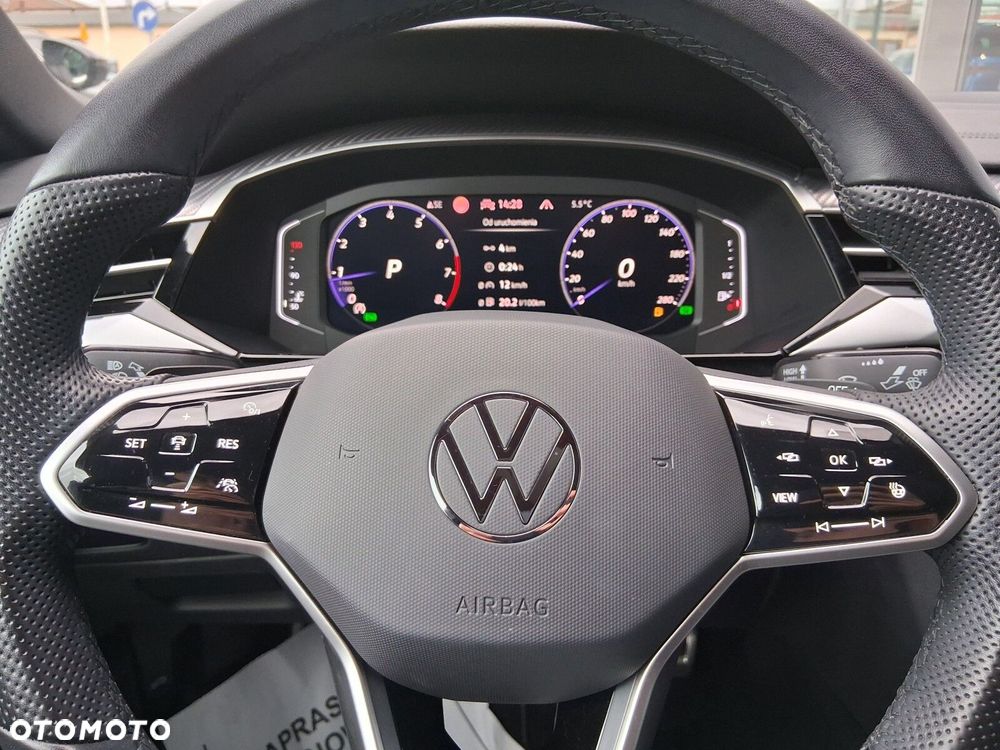 Volkswagen Arteon 2.0 TSI R-Line DSG - 19