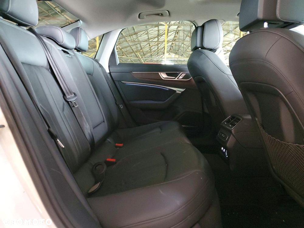 Audi A6 Limousine - 11