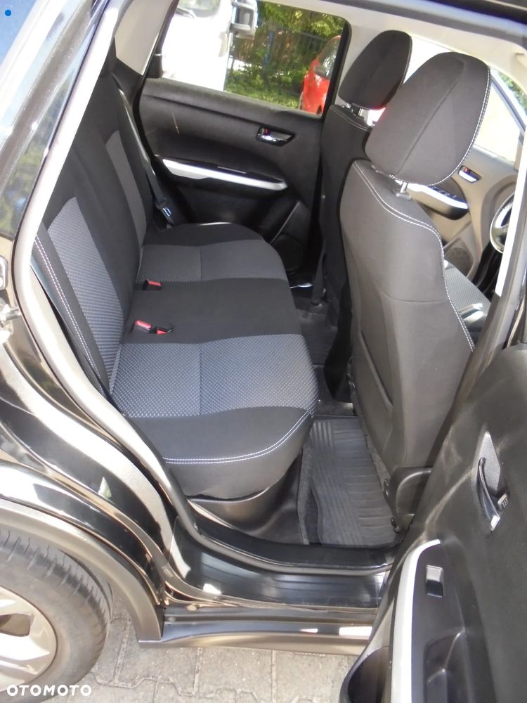 Suzuki Vitara 1.6 Comfort 2WD - 13