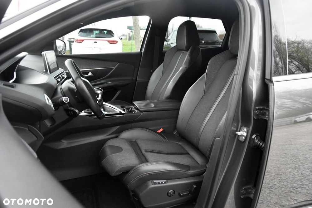 Peugeot 3008 - 21