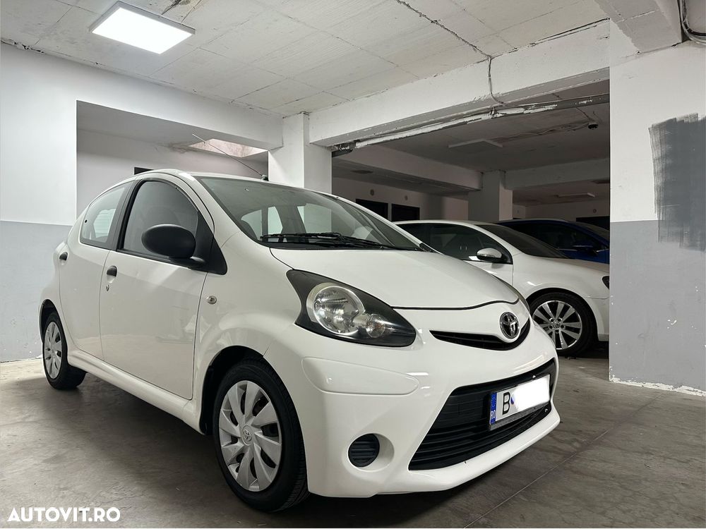 Citroën C-Elysée 1.2 PureTech BVM Shine - 2