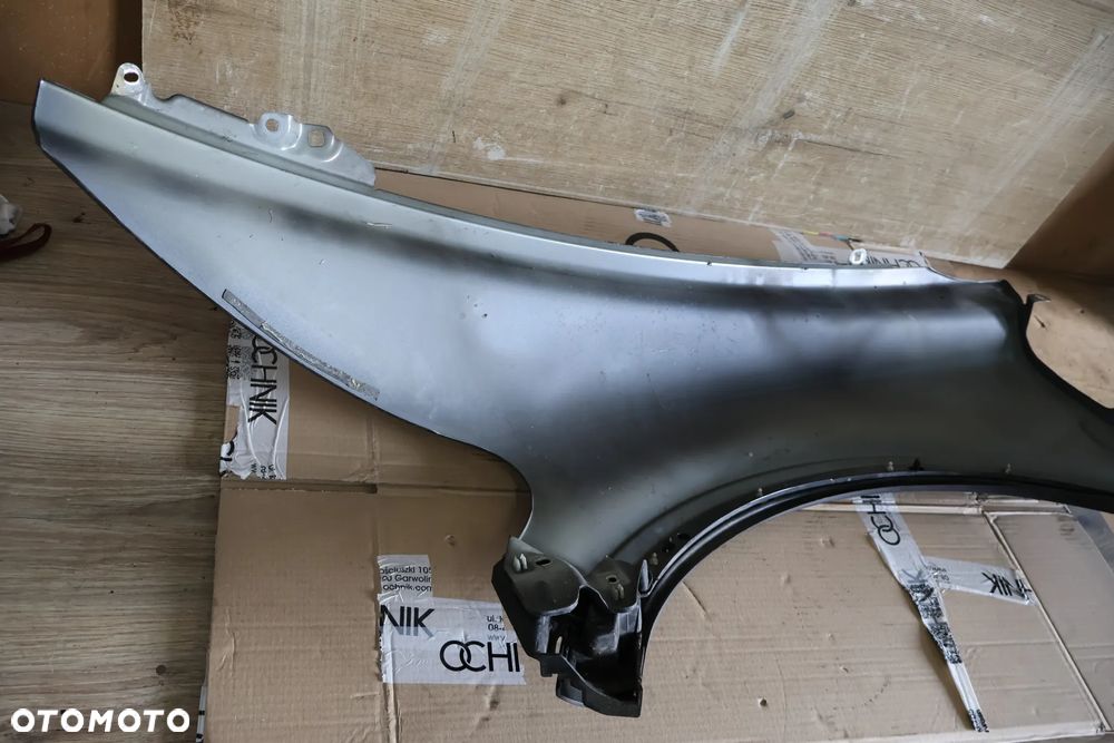 VOLVO C30 06-10 BŁOTNIK PRZÓD PRZEDNI PRAWY 455-16 - 18