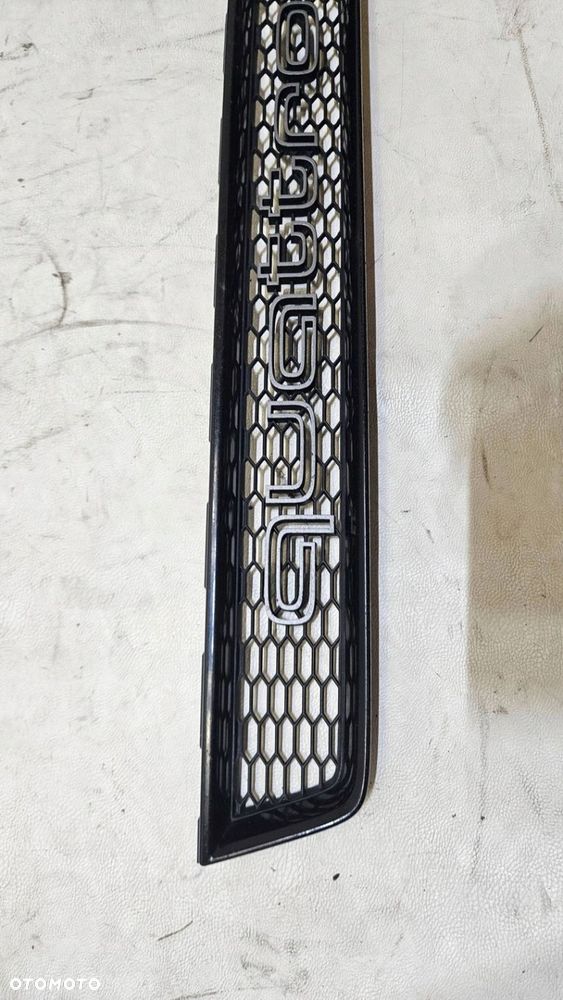 KRATKA ZDERZAKA AUDI RS6 C7 QUATTRO 4G0853667A - 4