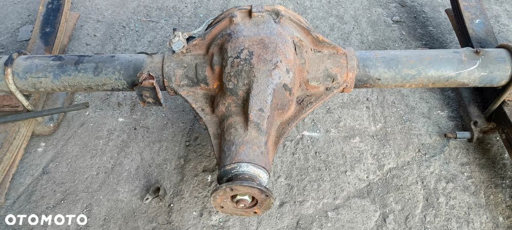 DYFER DYFERENCJAL MOST NISSAN SERENA VANETTE 2.3D - 3