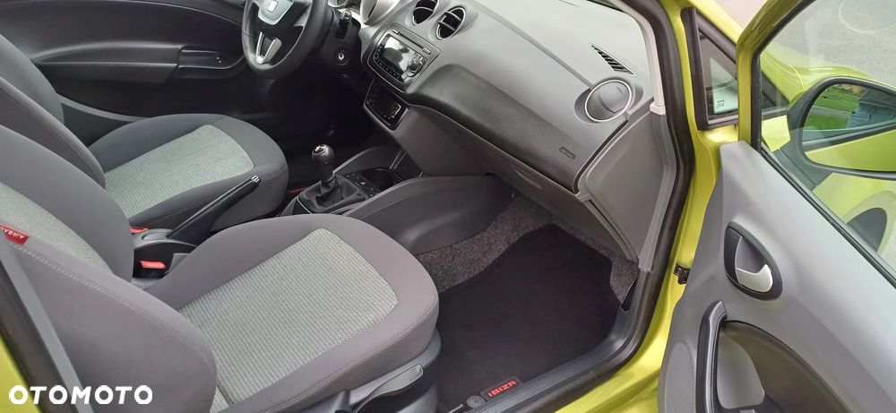 Seat Ibiza SC 1.4 16V Style - 12
