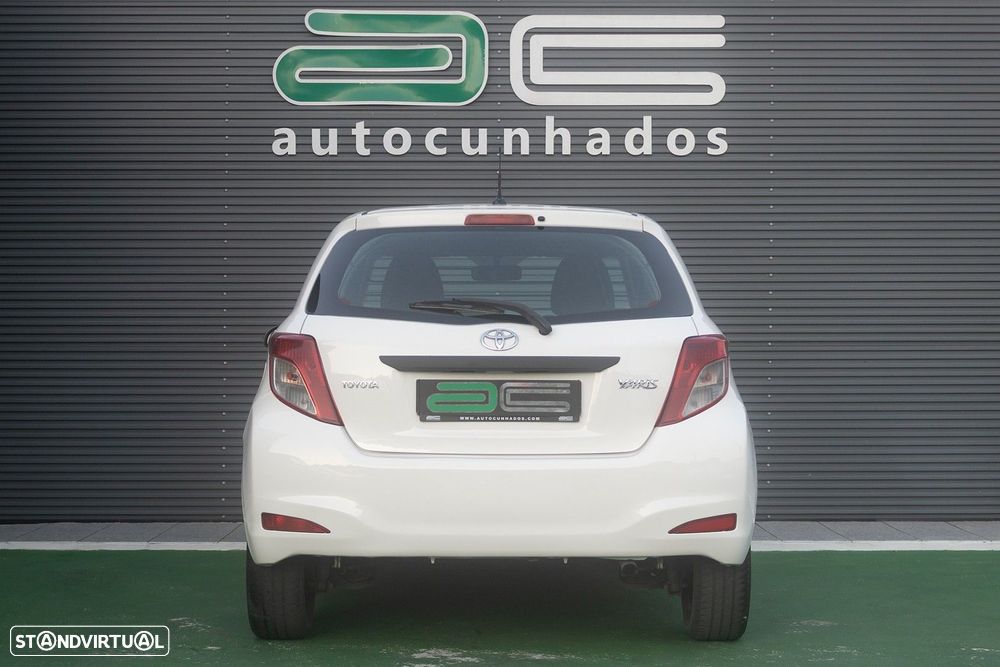 Toyota Yaris 1.4 D-4D Active - 6