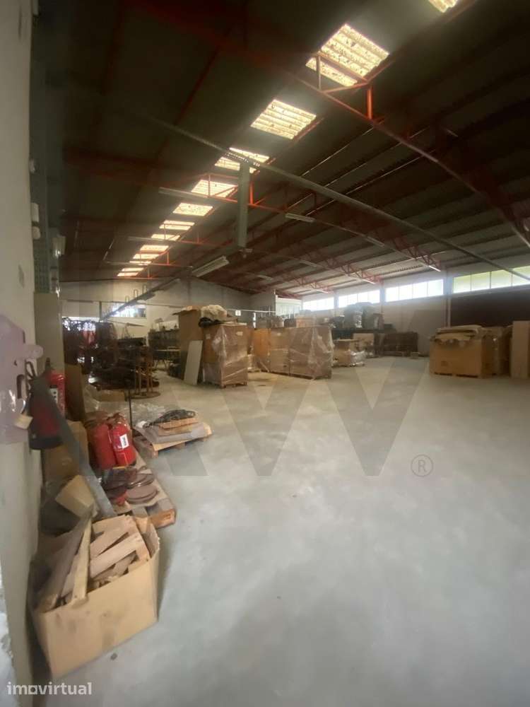 PAVILHÃO INDUSTRIAL | 1.101 m2 | ZONA INDUSTRIAL DE GÓIS - Grande imagem: 2/2