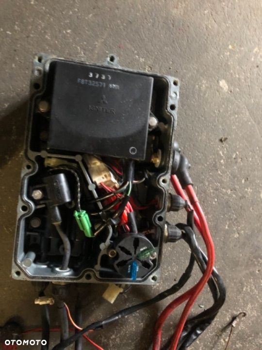 Komputer skrzynka elektryczna kawasaki zxi900 - 1