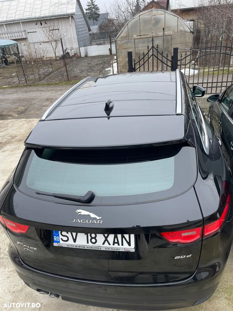 Jaguar F-Pace 20d R-Sport - 22