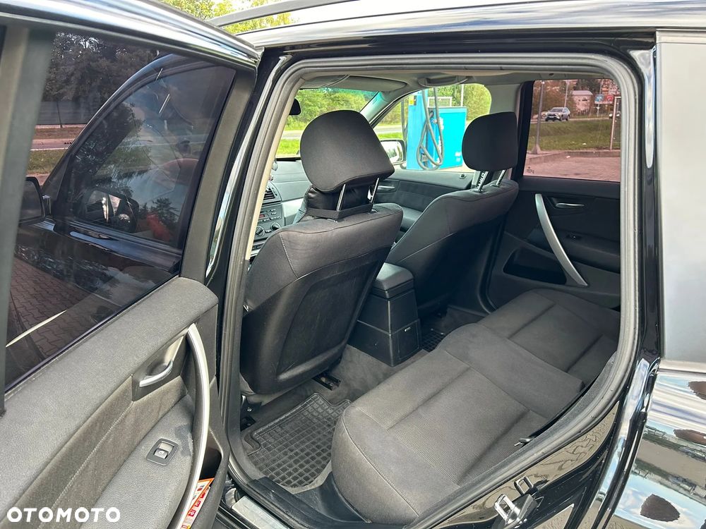 BMW X3 2.0d - 9