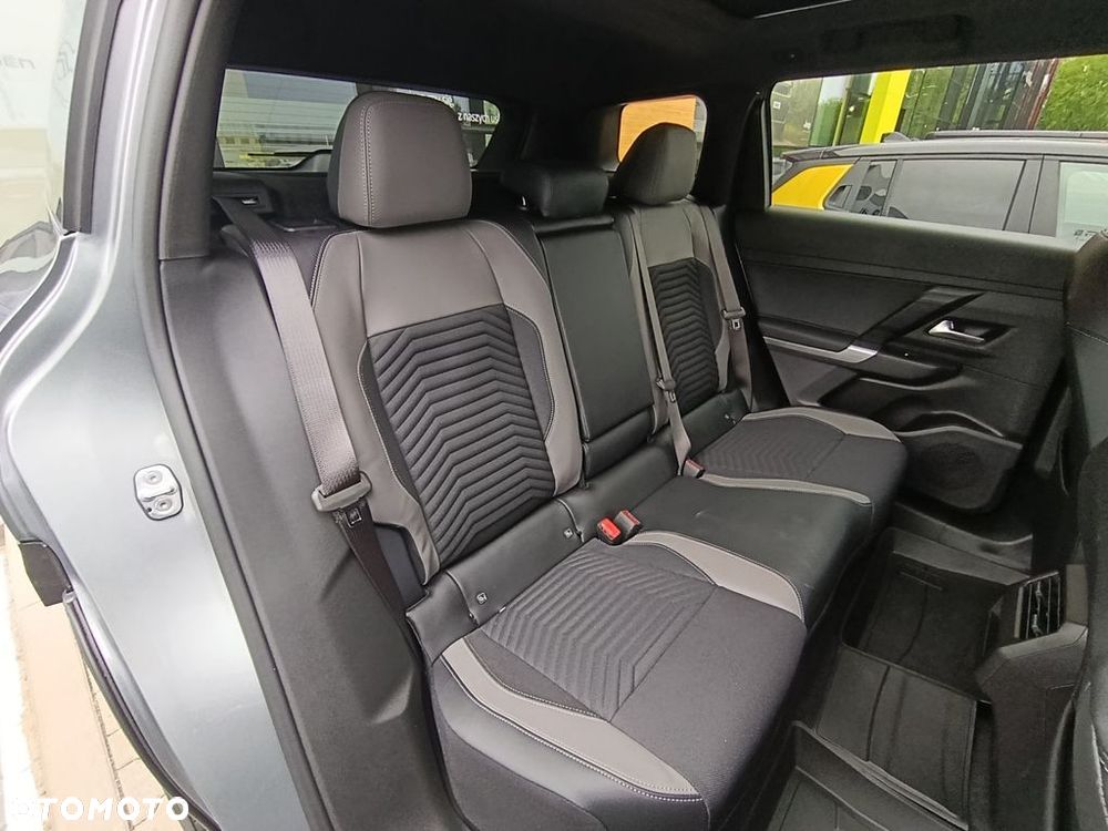 Jeep Compass - 12