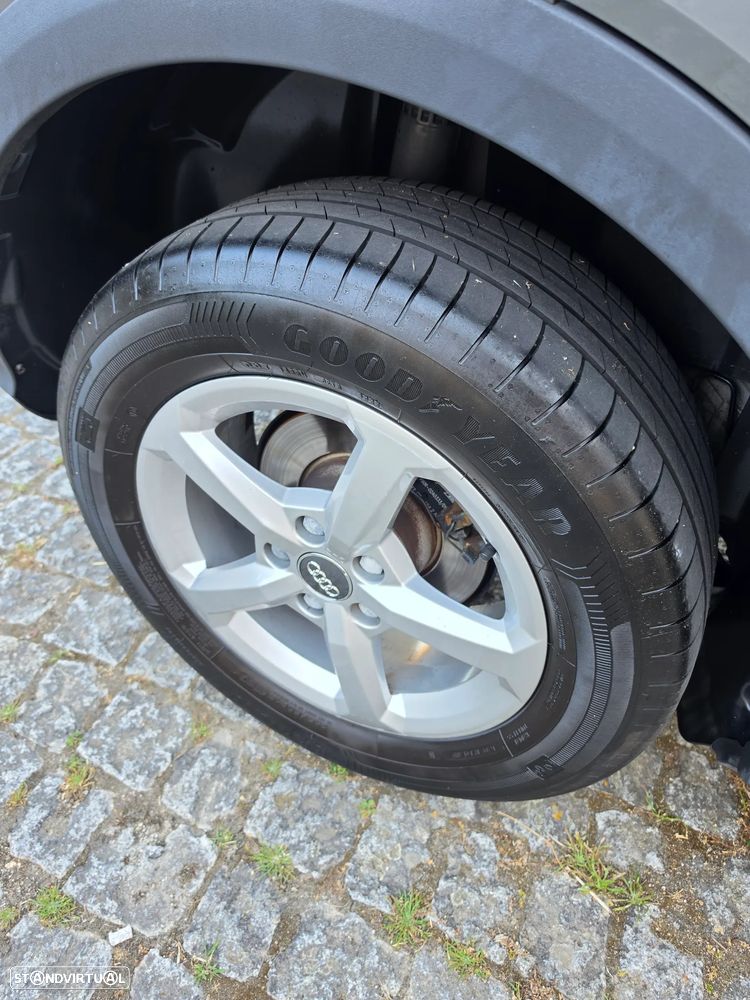 Audi Q2 30 TDI S tronic - 9