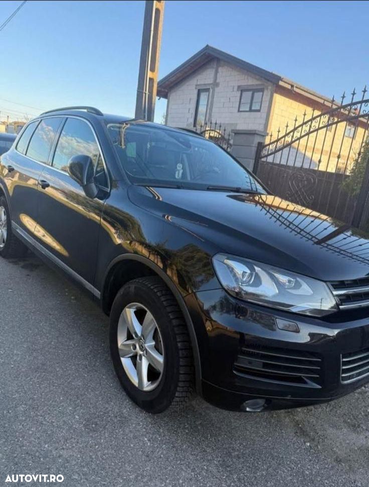 Volkswagen Touareg 3.0 V6 TDI BMT - 3