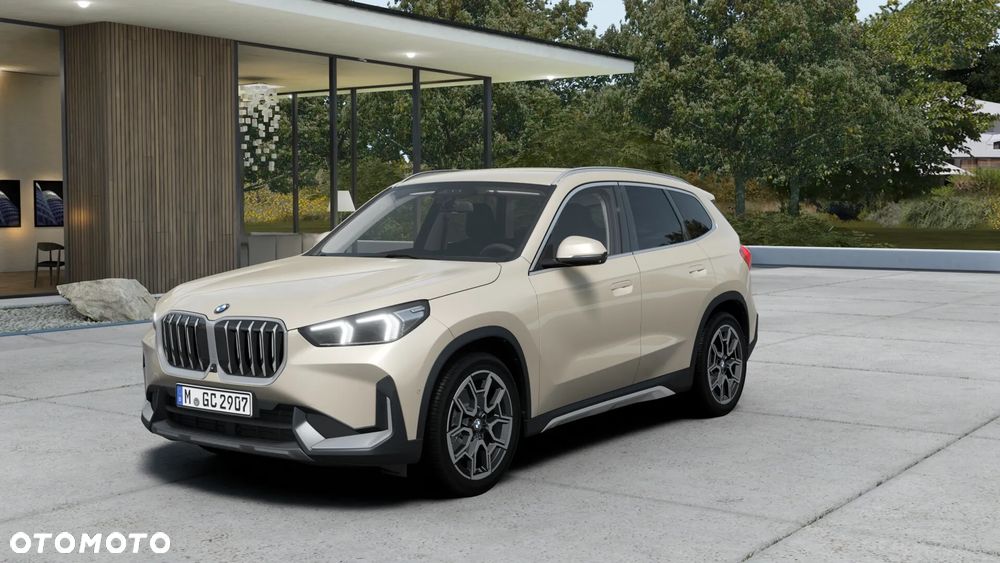 BMW X1 sDrive20i xLine - 8