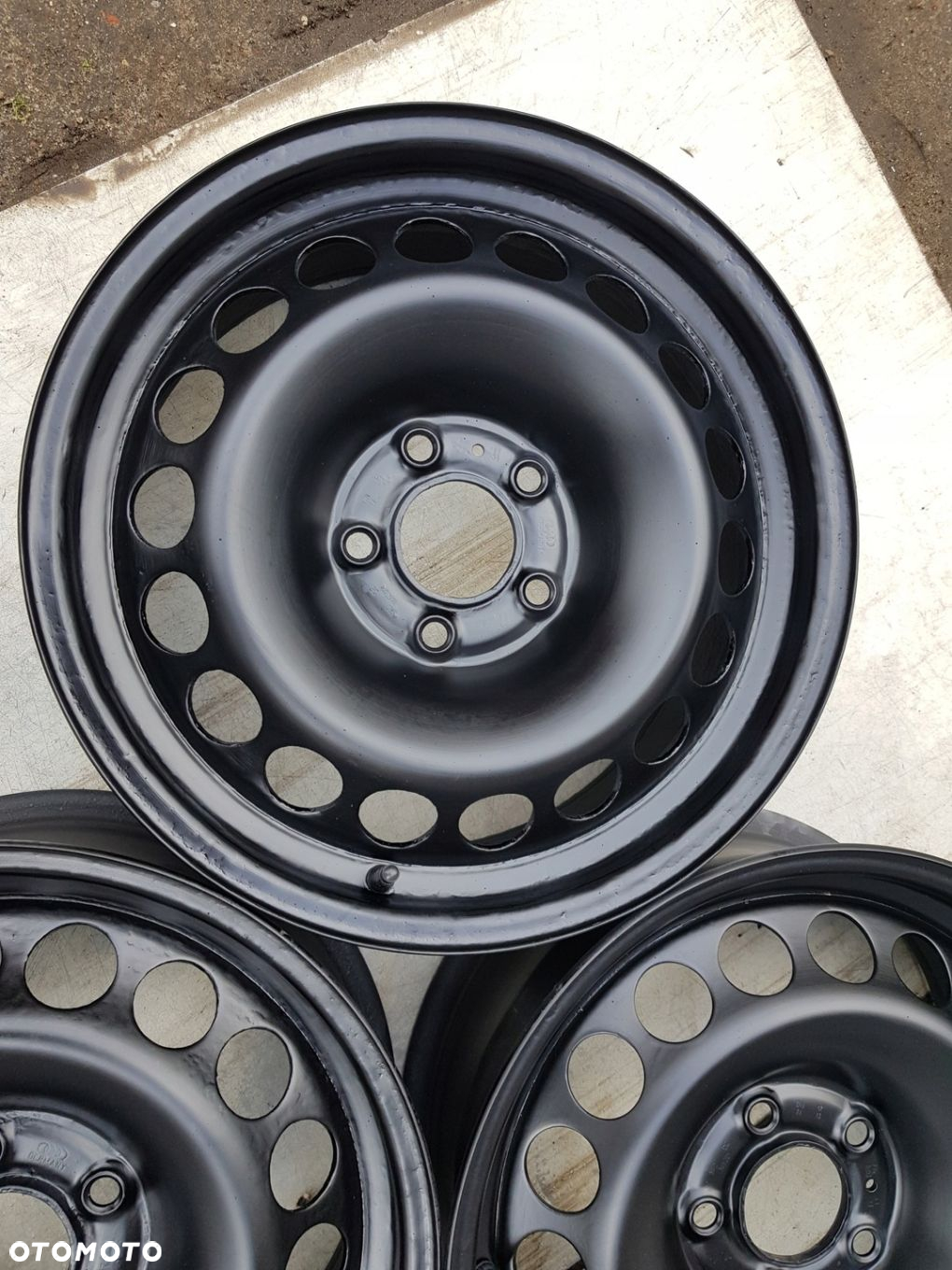 FELGI 16 AUDI A4 B8 B9 ET39 8K0 601 027A - 8