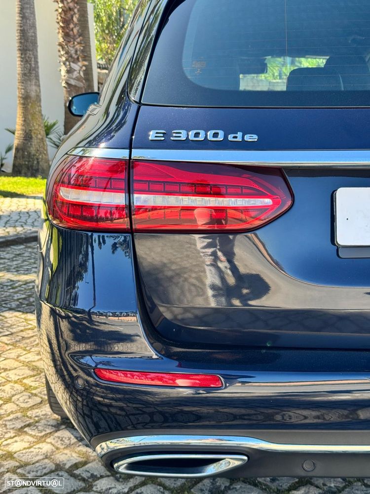 Mercedes-Benz E 300 de Avantgarde 4Matic - 5