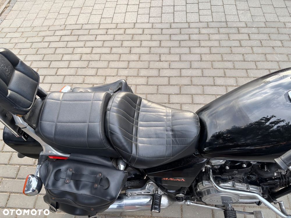 Honda VF - 12