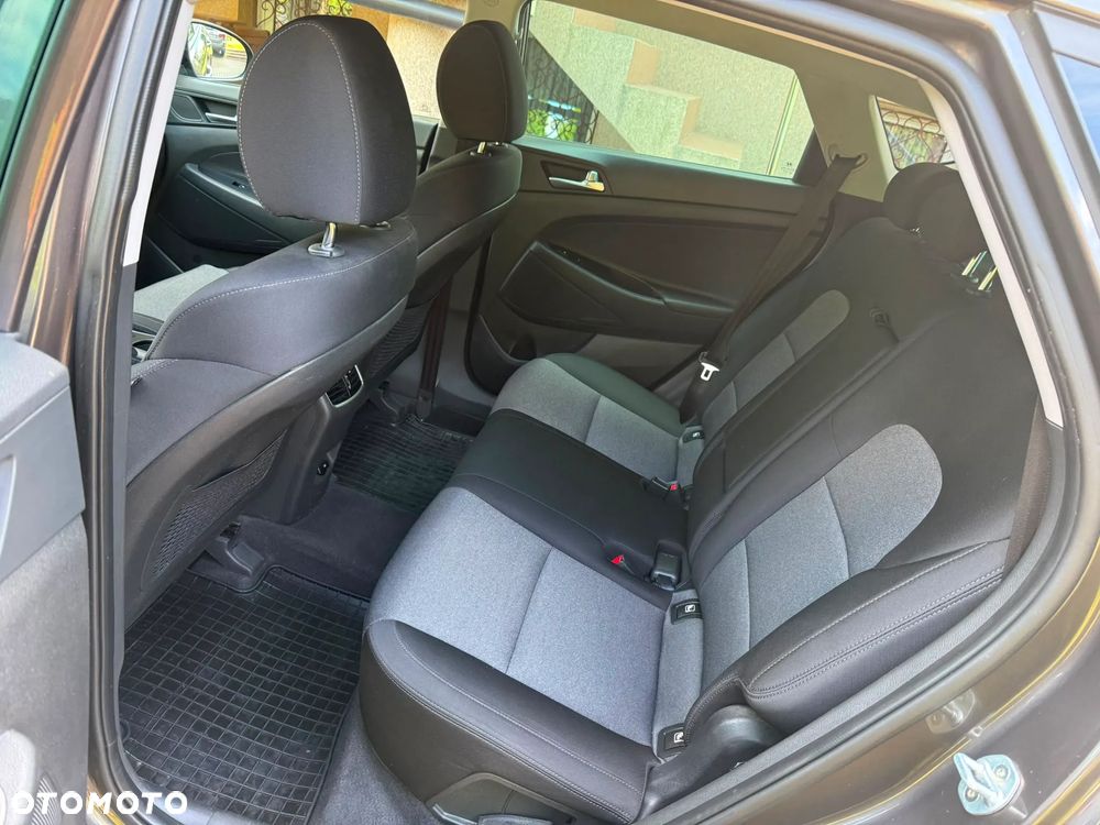 Hyundai Tucson 1.6 GDi 2WD DCT Select - 9