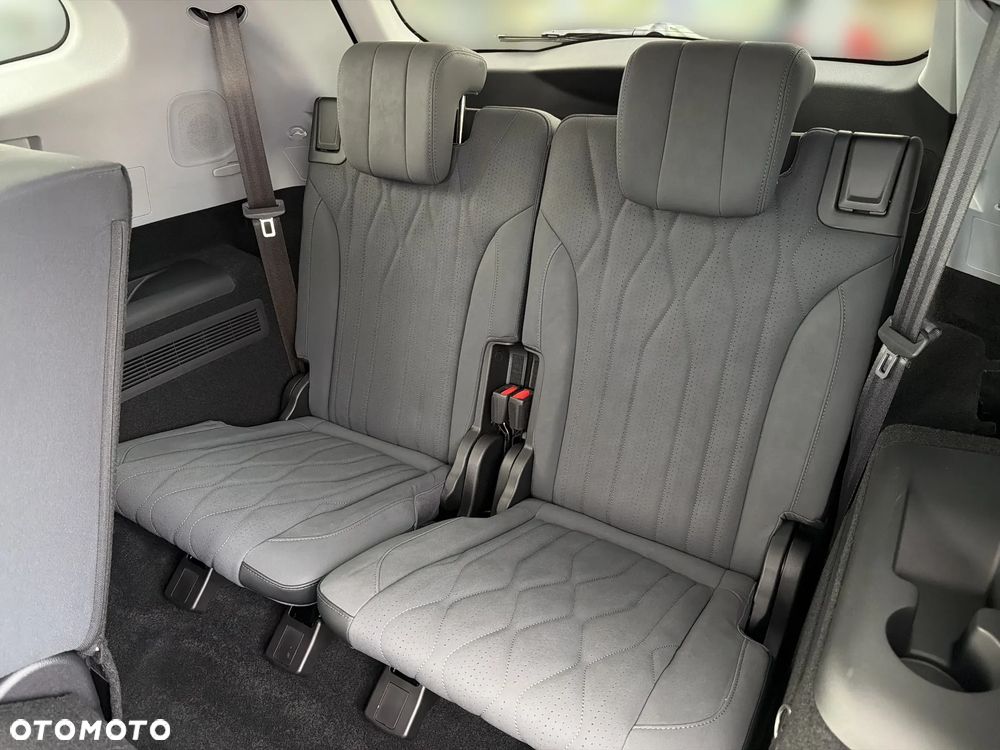 Chery Tiggo 8 1.5 T-GDI Super Hybrid Prestige DCT - 32