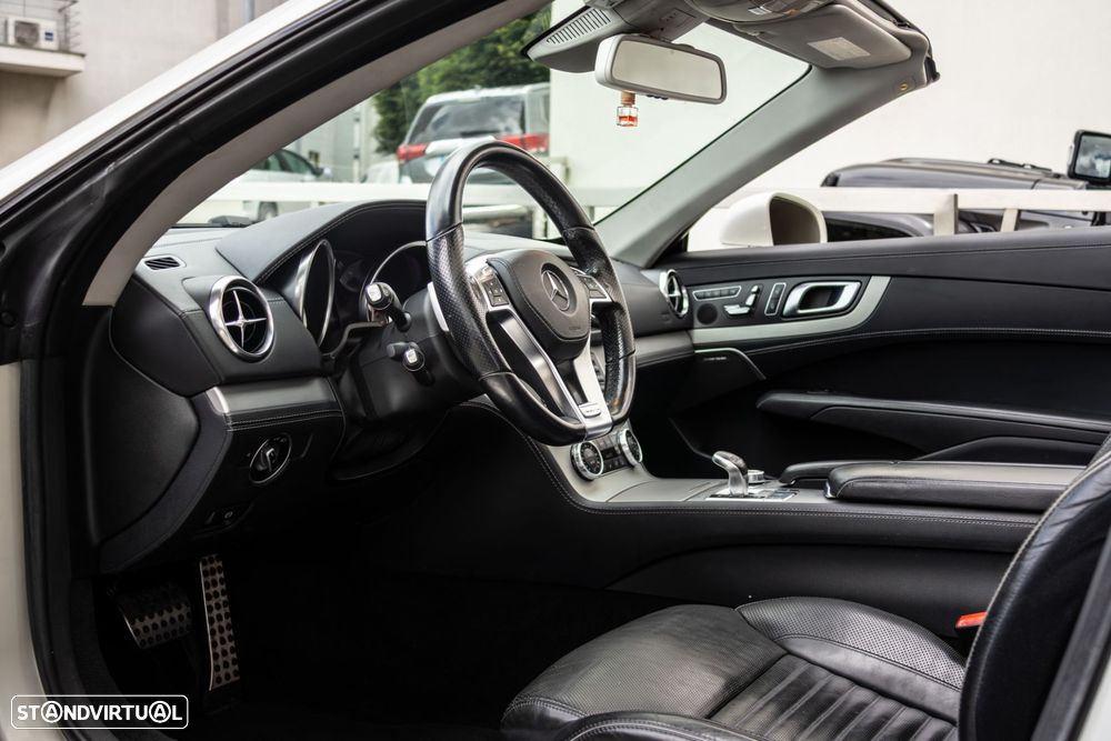 Mercedes-Benz SL 350 - 17