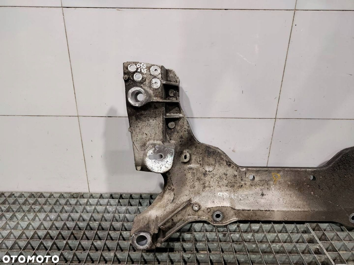 BELKA SANKI KOŁYSKA PRZÓD PRZEDNIA INFINITI Q50 2.2 D CDI - 3