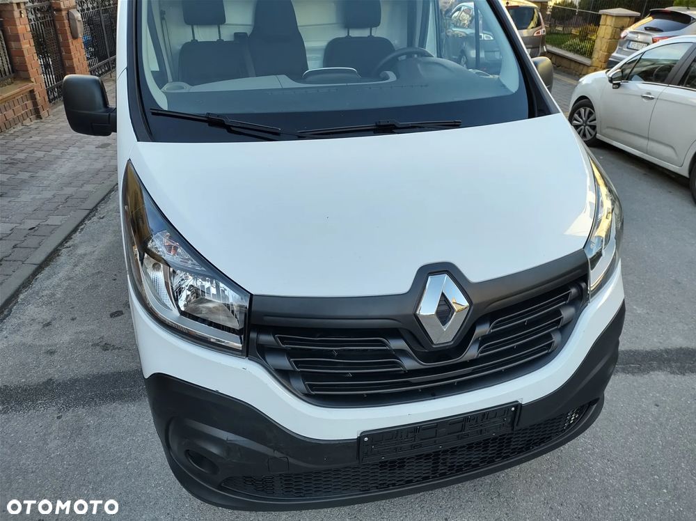 Renault Trafic - 19