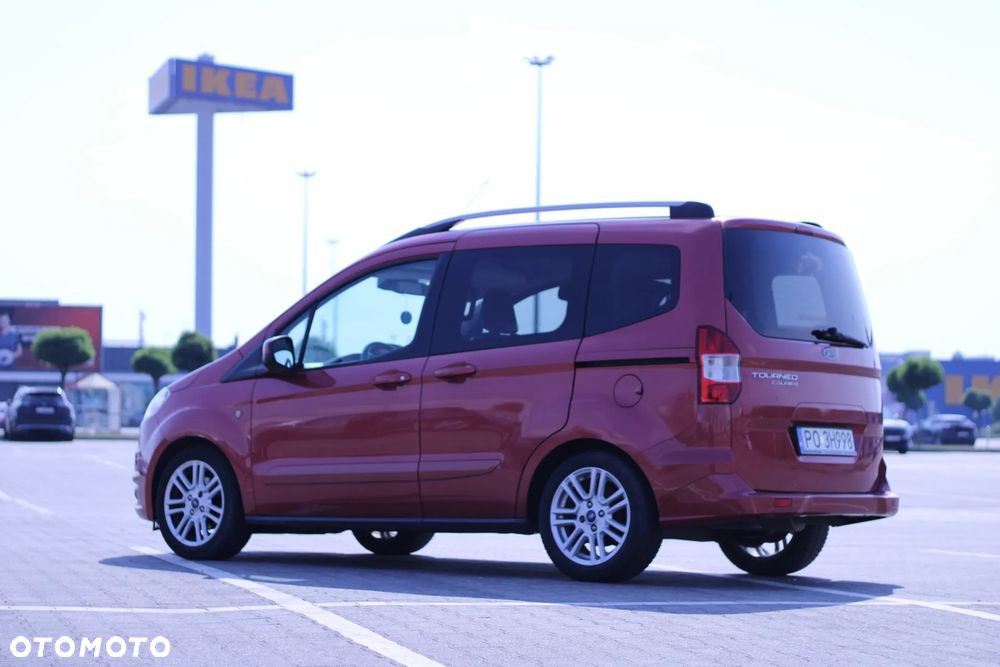 Ford Tourneo Courier 1.6 TDCi Titanium - 21