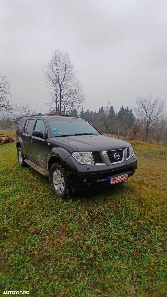 Nissan Pathfinder 2.5 dCi Aut. LE - 10