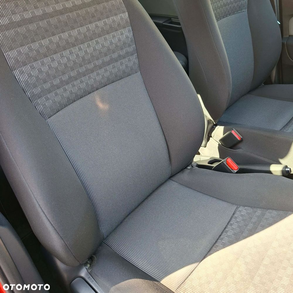 Toyota Yaris 1.0 VVT-i - 7
