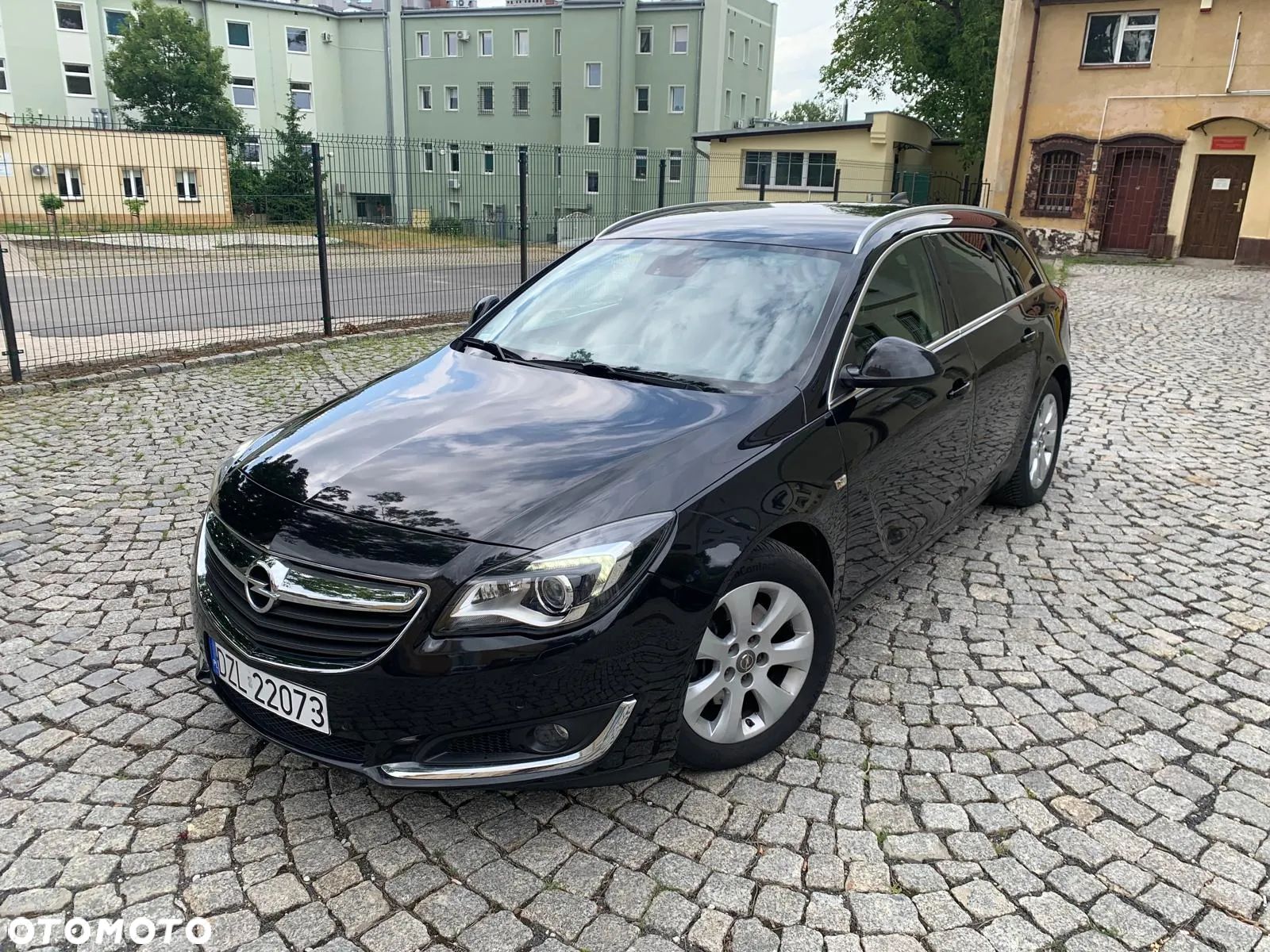 Opel Insignia 2.0 CDTI ecoFLEX Start/Stop Business Edition - 1