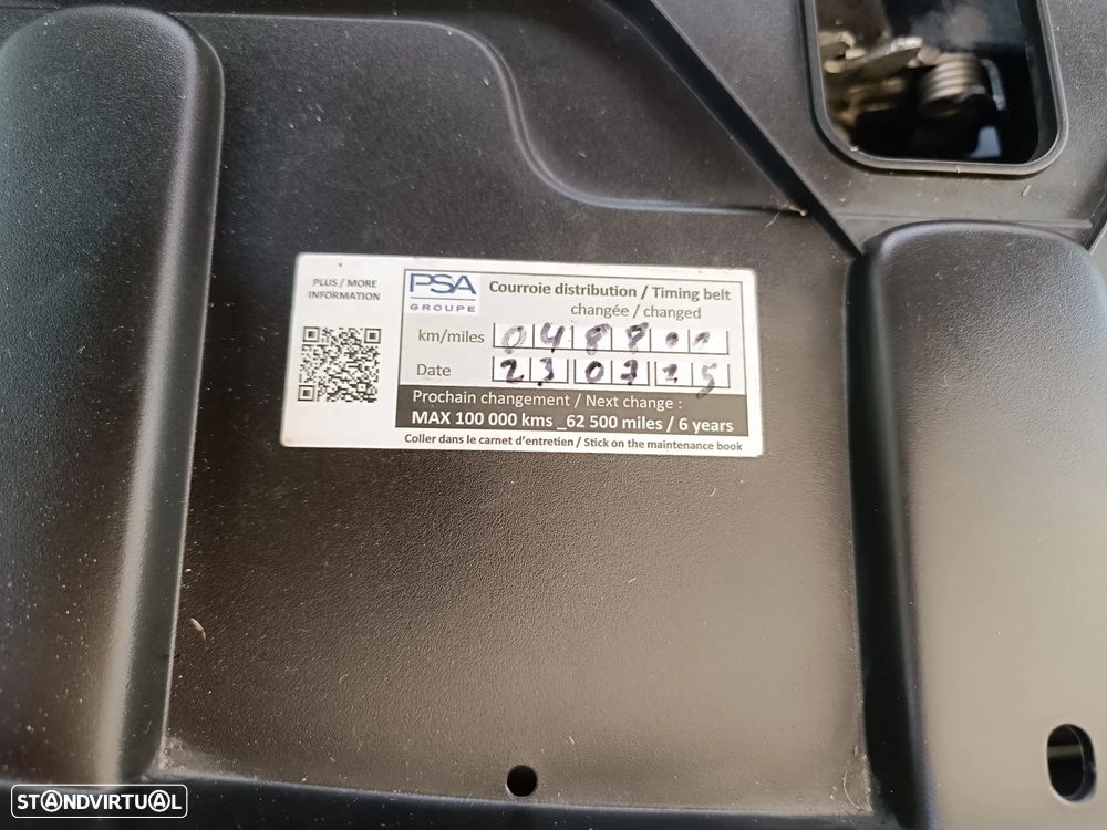 Peugeot 3008 1.2 PureTech Allure Pack EAT8 - 49