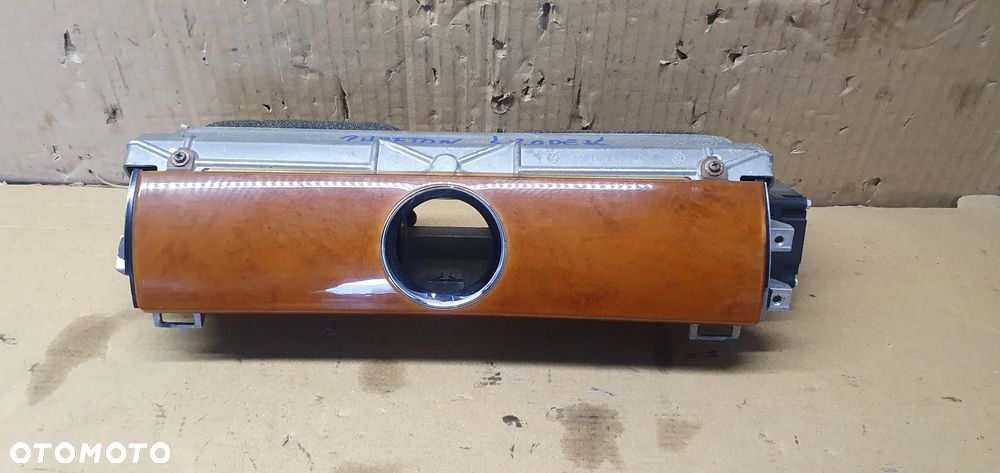 Kratka nawiewu powietrza środkowa dekor drewno VW Phaeton 3D1819144 - 1