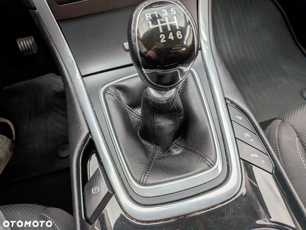 Ford S-Max 2.0 TDCi Titanium - 21