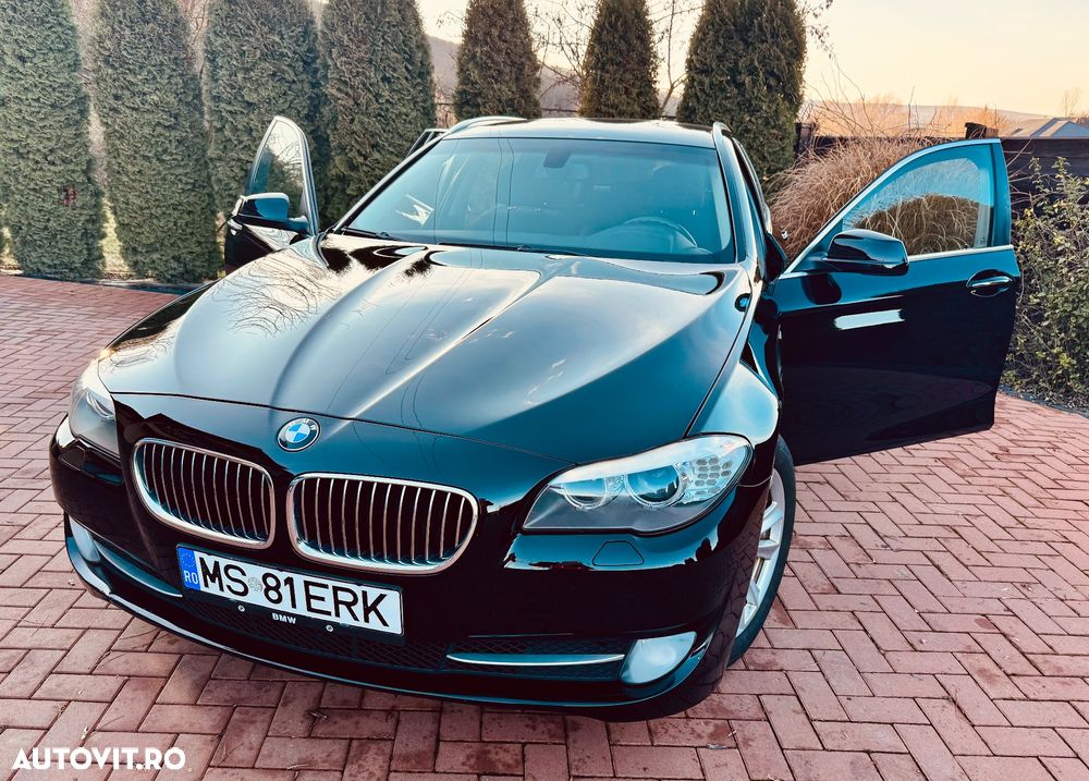 BMW Seria 5 520d Touring - 1