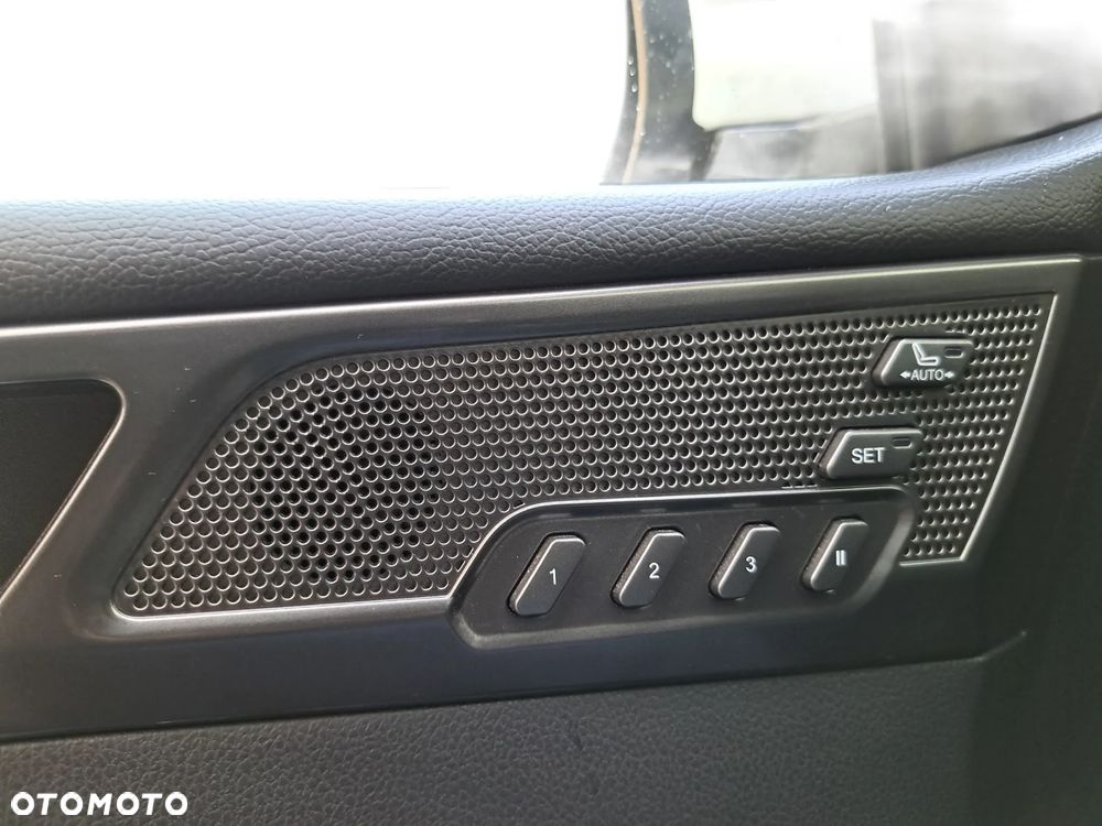 SsangYong/KGM Rexton 2.2 D Black Edition 4WD 7os - 19