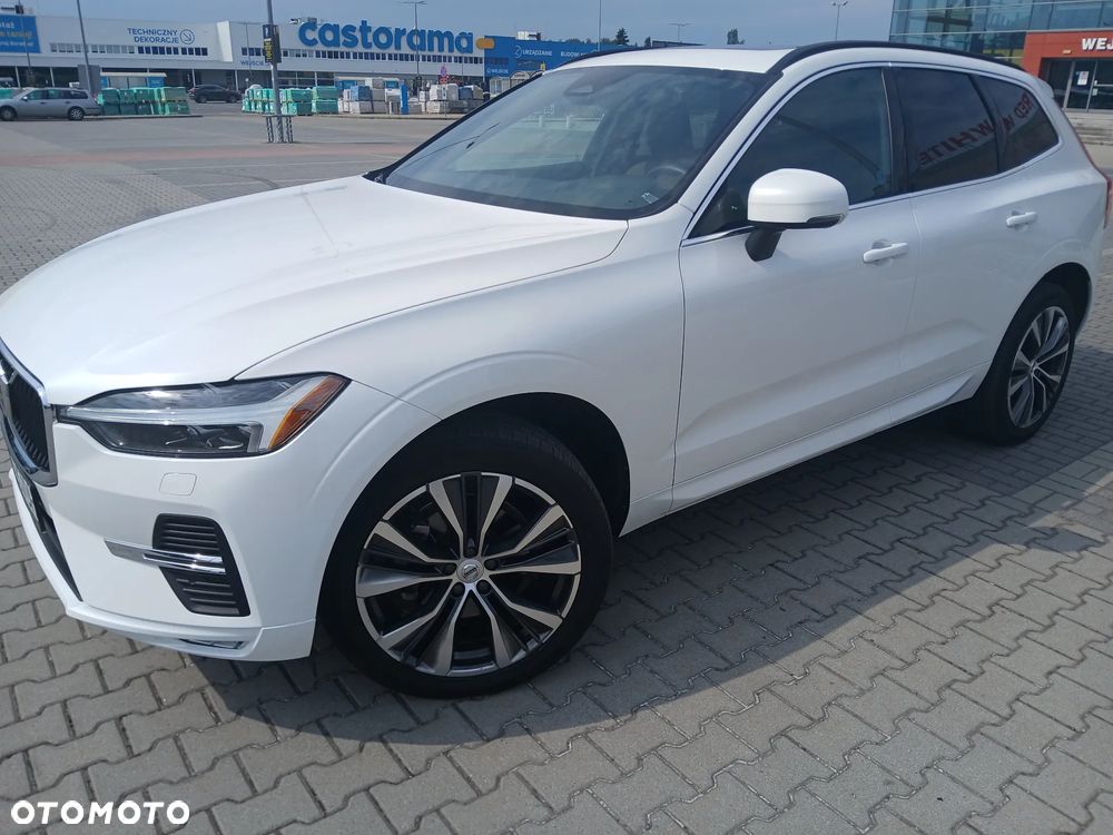 Volvo XC 60 B5 B AWD Momentum - 1
