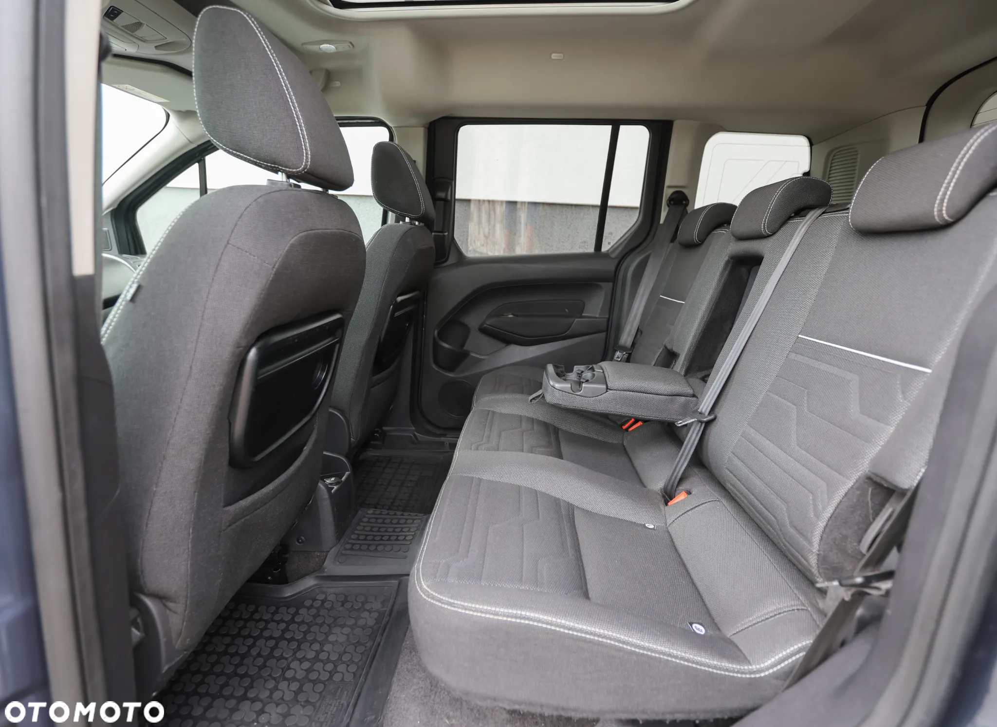 Ford Tourneo Connect - 21