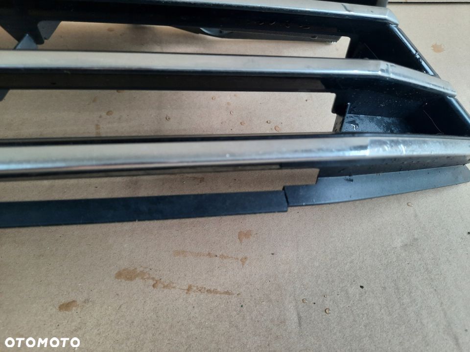 GRILL ATRAPA CHROM 3G0853653D PASSAT B8 - 5
