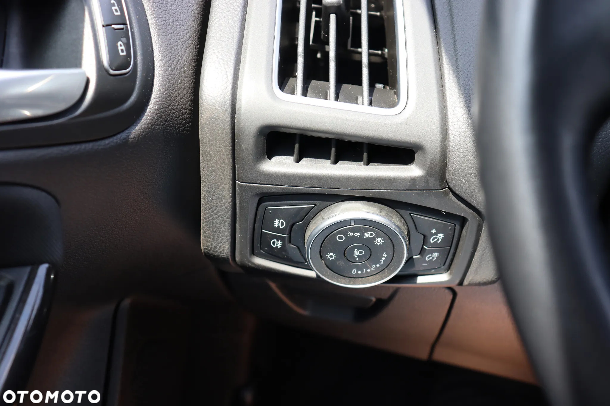 Ford Focus 1.0 EcoBoost Gold X ASS - 21
