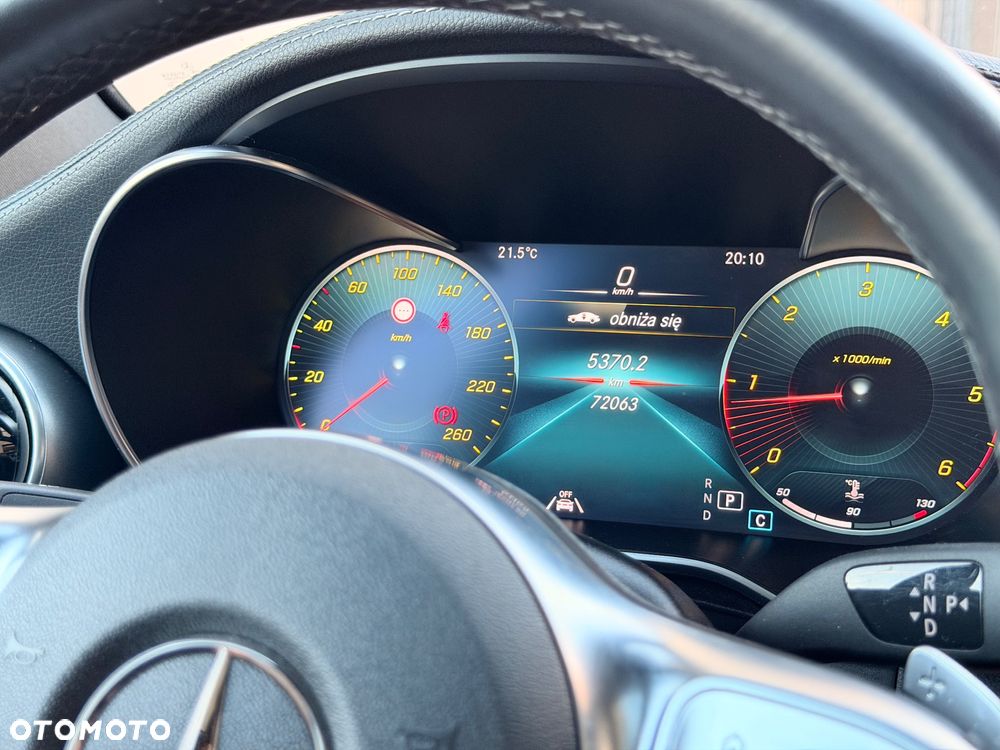Mercedes-Benz GLC 300 d 4-Matic - 22