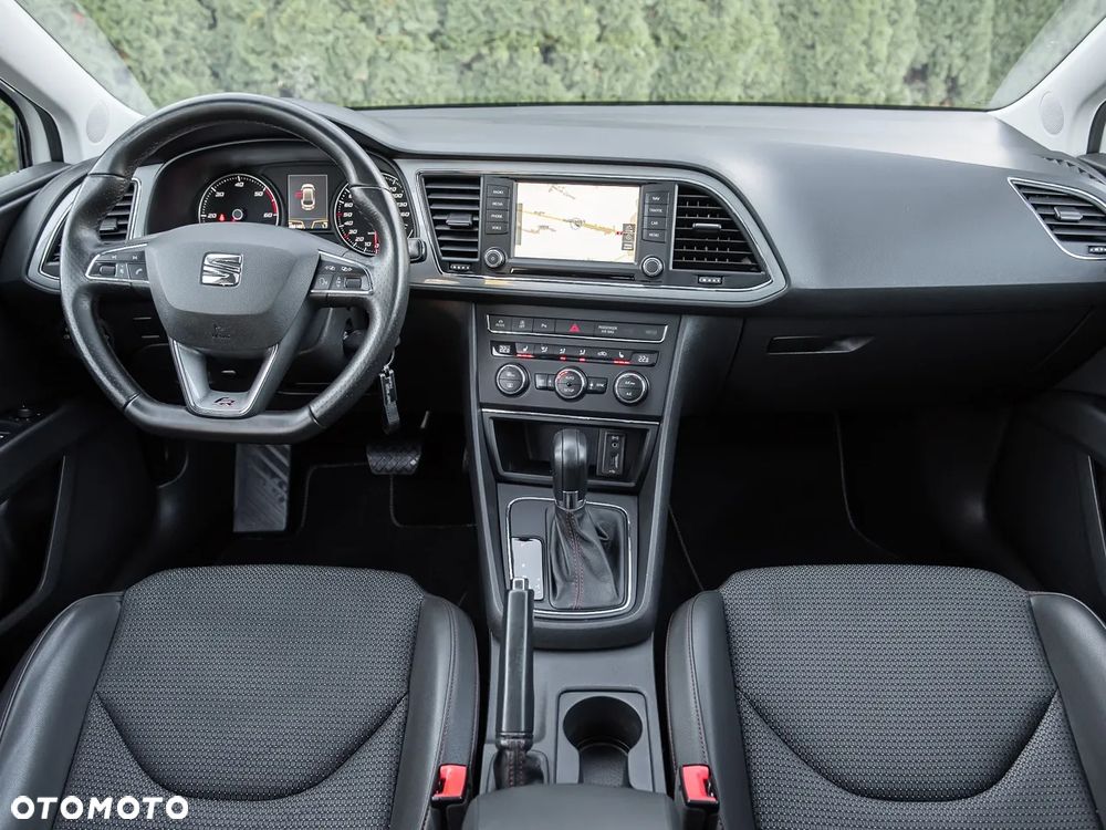 Seat Leon 2.0 TDI DPF Start&Stop DSG FR - 28