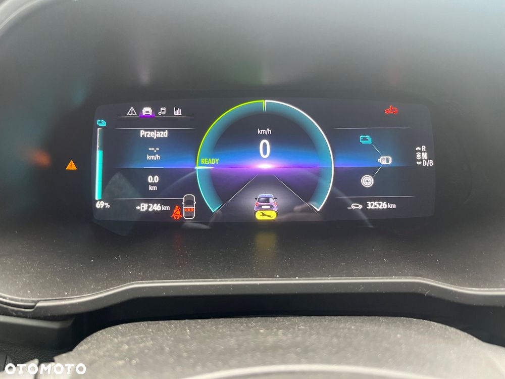 Renault Zoe - 11