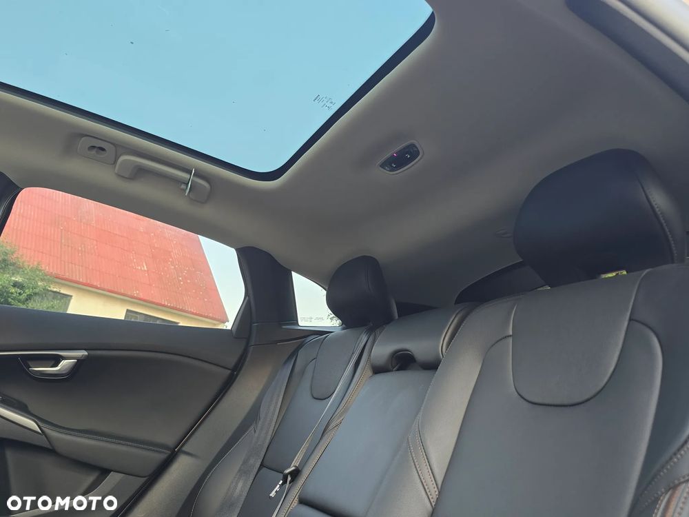 Volvo V40 Cross Country T4 AWD Geartronic Summum - 29