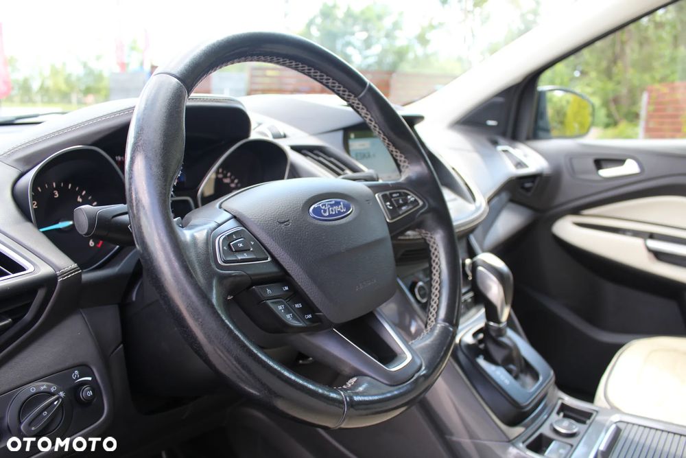 Ford Kuga 2.0 TDCi 4x4 Vignale - 16